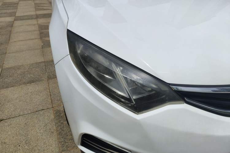 Used CHANGAN Eado 2015 1.6L Manual Junku Model China V Standard Right Front Headlight