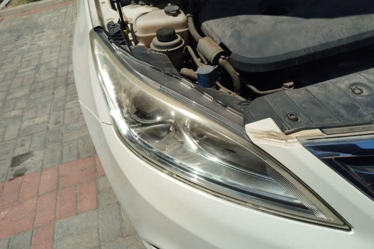 Used CHANGAN Eado 2015 1.6L Manual Elite Model China V Standard Right Front Headlight