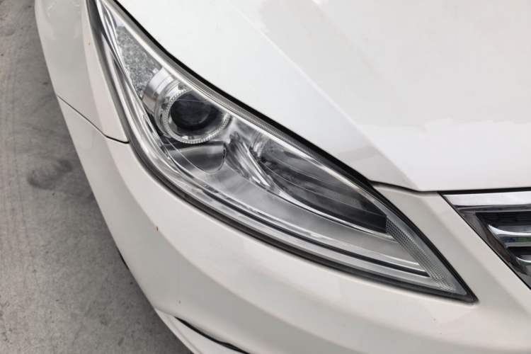 Used CHANGAN Eado 2015 1.6L Automatic Luxury Model Right Front Headlight