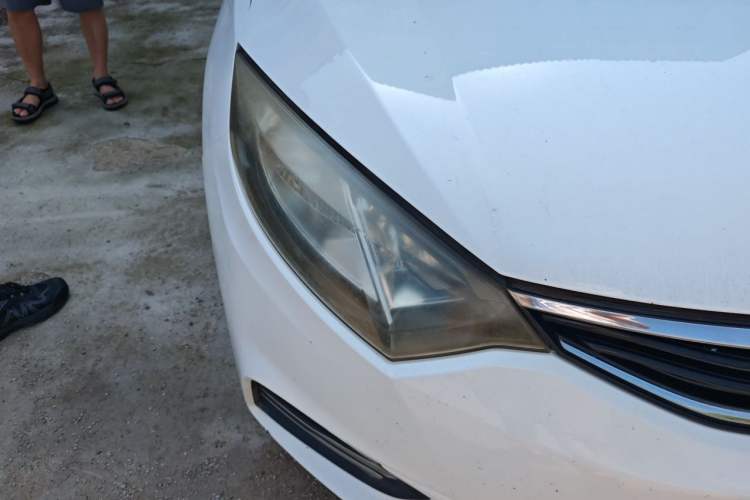 Used CHANGAN Eado 2015 1.6L Manual Junku Model China IV Standard Right Front Headlight