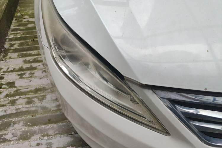 Used CHANGAN Eado 2015 1.6L Manual Luxury Model China V Standard Right Front Headlight