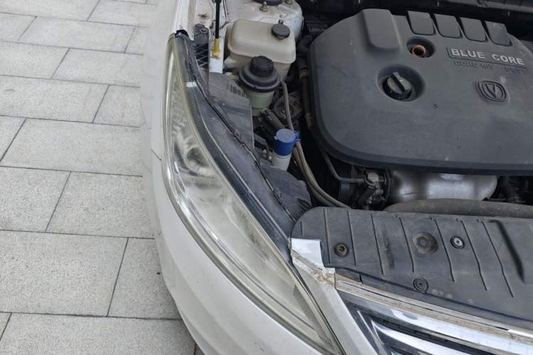Used CHANGAN Eado 2015 1.6L Manual Luxury Model China V Standard Right Front Headlight