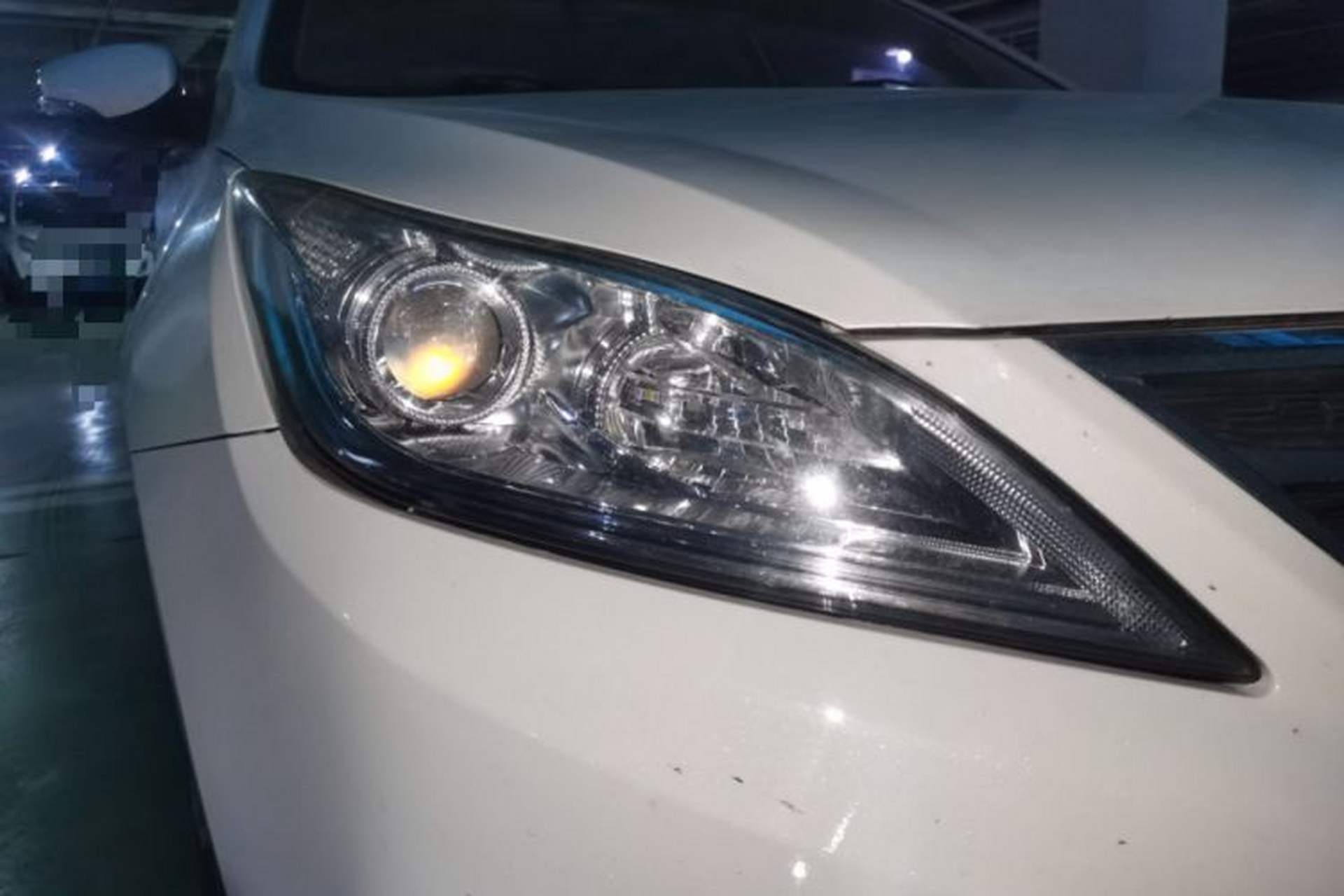 Used CHANGAN Eado 2015 1.6L Automatic Luxury Model Right Front Headlight