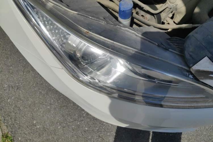 Used CHANGAN Eado 2015 1.6L Manual Luxury Model China IV Standard Right Front Headlight