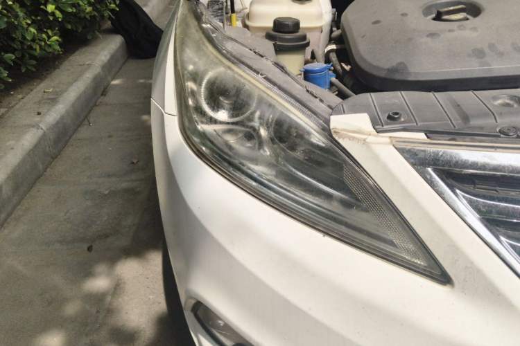 Used CHANGAN Eado 2015 1.6L Manual Luxury Model China V Standard Right Front Headlight