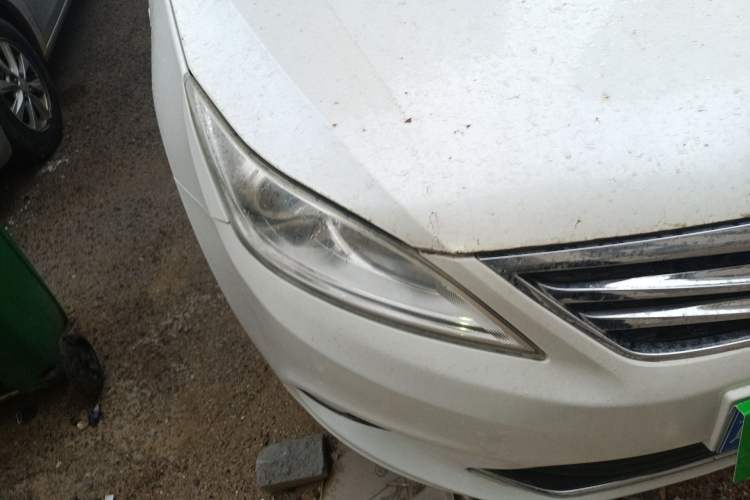 Used CHANGAN Eado 2015 1.6L Manual Luxury Model China IV Standard Right Front Headlight