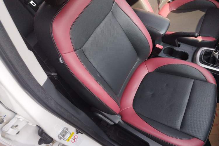Used CHANGAN Eado 2015 1.6L Manual Junku Model China V Standard Right Front Seat