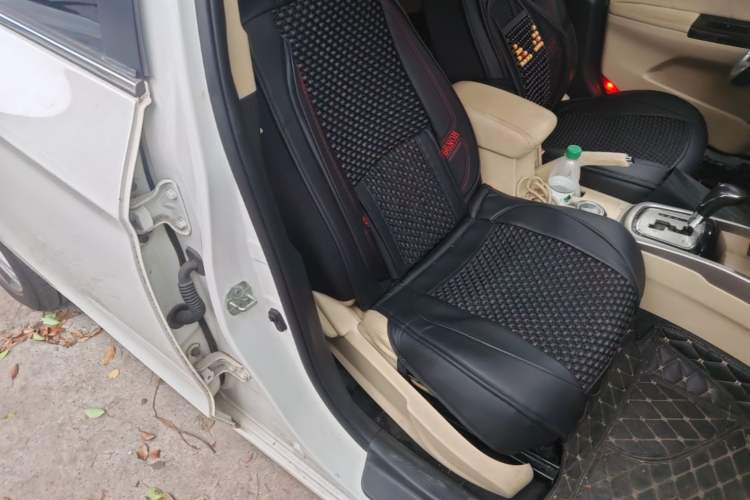 Used CHANGAN Eado 2015 1.6L Automatic Luxury Model Right Front Seat