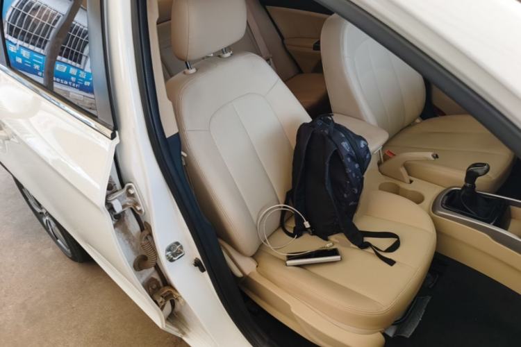 Used CHANGAN Eado 2015 1.6L Manual Luxury Model China V Standard Right Front Seat