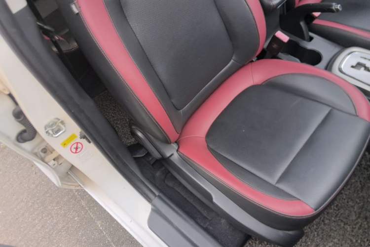 Used CHANGAN Eado 2015 1.6L Automatic Junku Model China V Standard Right Front Seat