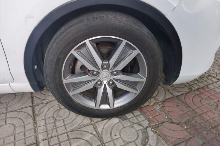 Used CHANGAN Eado 2015 1.6L Manual Junku Model China IV Standard Right Front Wheel Hub