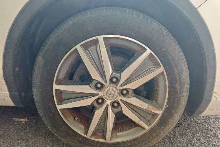 Used CHANGAN Eado  Right Front Wheel Hub