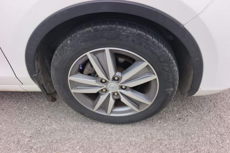 Used CHANGAN Eado 2015 1.6L Manual Junku Model China IV Standard Right Front Wheel Hub