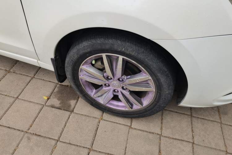 Used CHANGAN Eado 2015 1.6L Manual Luxury Model China V Standard Right Front Wheel Hub