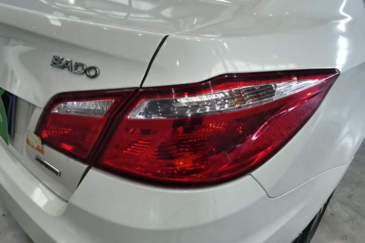Used CHANGAN Eado 2015 1.6L Manual Luxury Model China V Standard Right Rear Taillight
