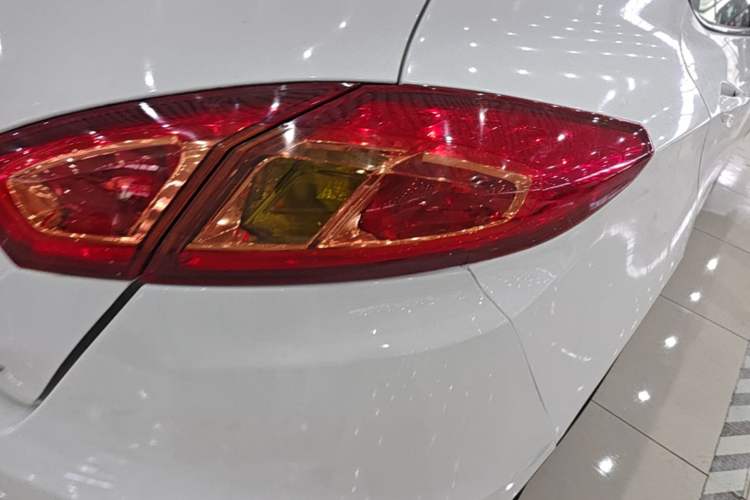 Used CHANGAN Eado 2015 1.6L Automatic Junku Model China IV Standard Right Rear Taillight
