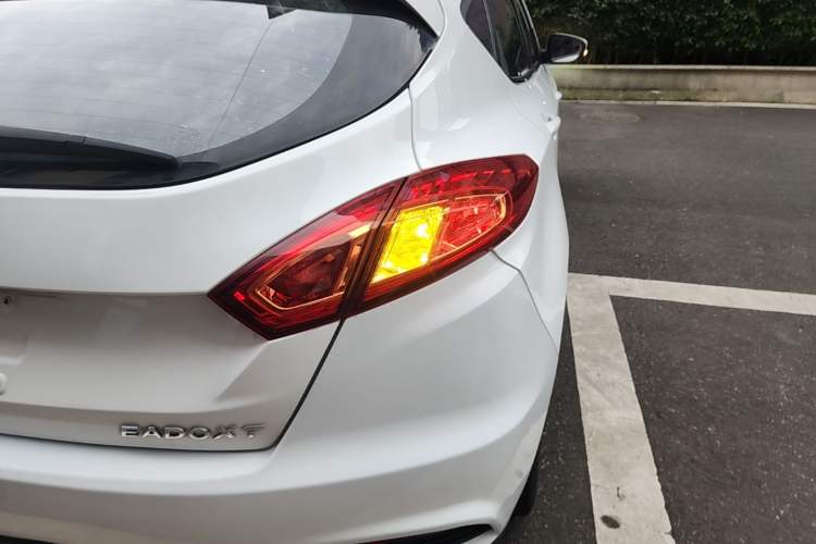 Used CHANGAN Eado 2015 1.6L Automatic Junku Model China IV Standard Right Rear Taillight