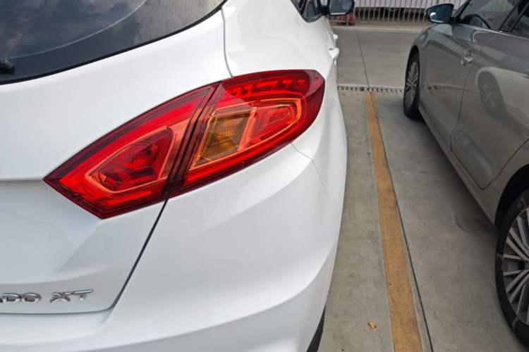 Used CHANGAN Eado 2015 1.6L Manual Junku Model China V Standard Right Rear Taillight