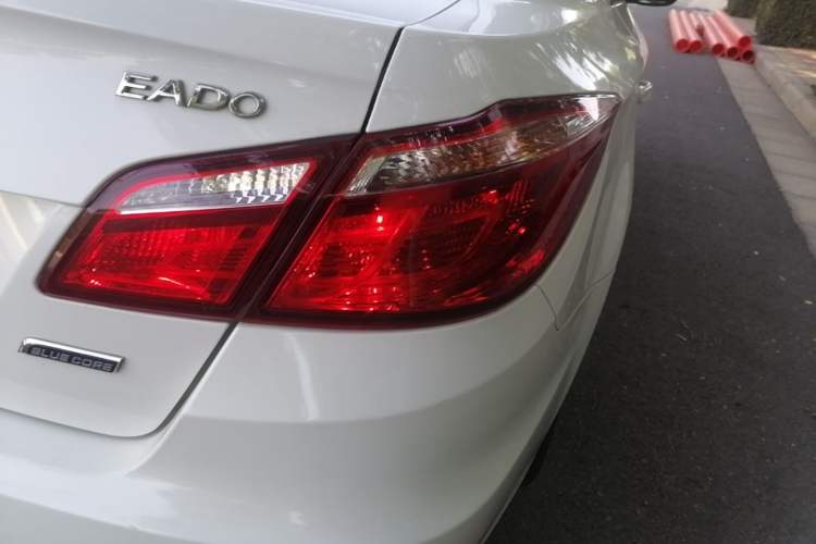Used CHANGAN Eado 2015 1.6L Automatic Luxury Model Right Rear Taillight