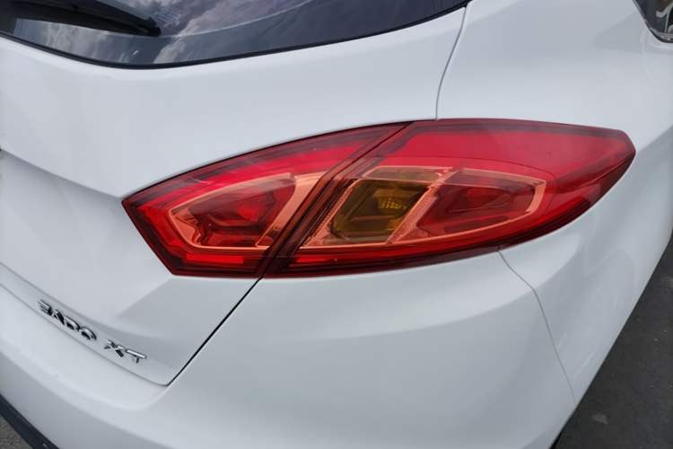Used CHANGAN Eado 2015 1.6L Automatic Junku Model China IV Standard Right Rear Taillight