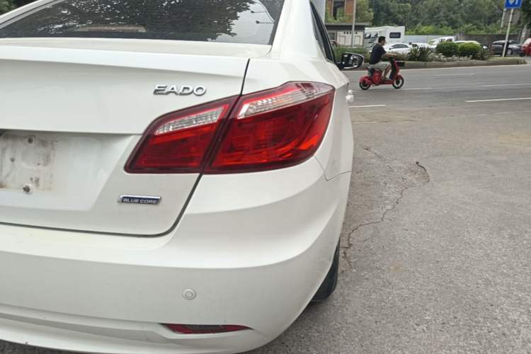 Used CHANGAN Eado 2015 1.6L Manual Luxury Model China V Standard Right Rear Taillight