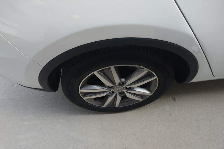 Used CHANGAN Eado 2015 1.6L Manual Junku Model China V Standard Right Rear Wheel Hub