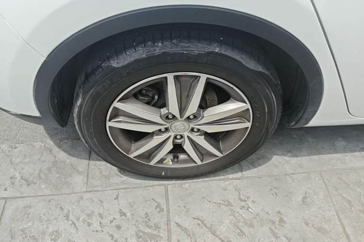 Used CHANGAN Eado 2015 1.6L Manual Junku Model China V Standard Right Rear Wheel Hub