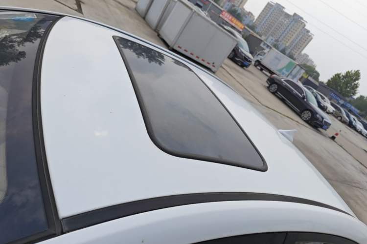 Used CHANGAN Eado 2015 1.6L Manual Luxury Model China V Standard Roof
