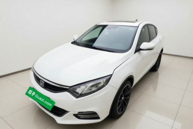 Używany CHANGAN Eado 2015 1.6L Automatic ZhiKu Model China V Standard