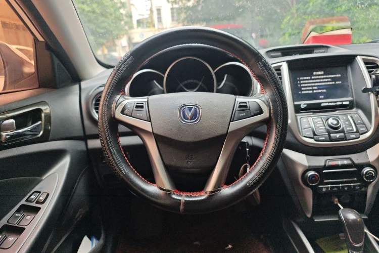 Used CHANGAN Eado 2015 1.6L Automatic Junku Model China V Standard Steering Wheel