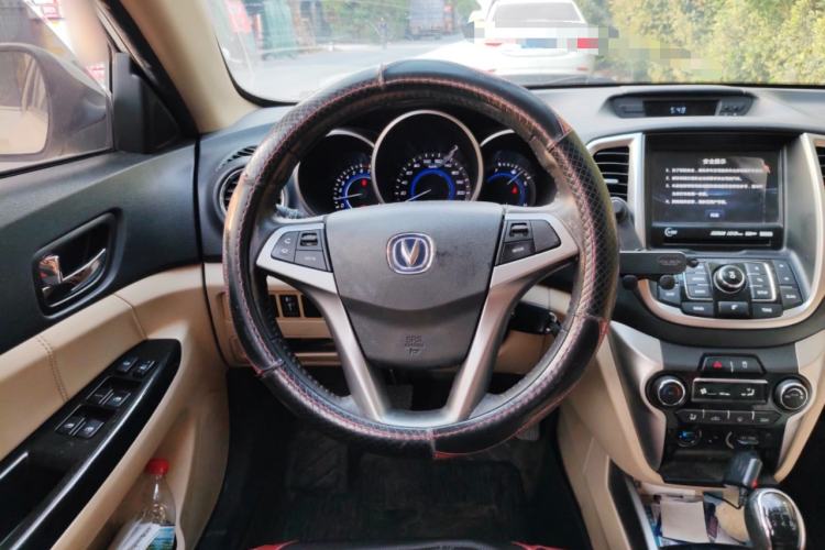 Used CHANGAN Eado 2015 1.6L Manual Luxury Model China IV Standard Steering Wheel