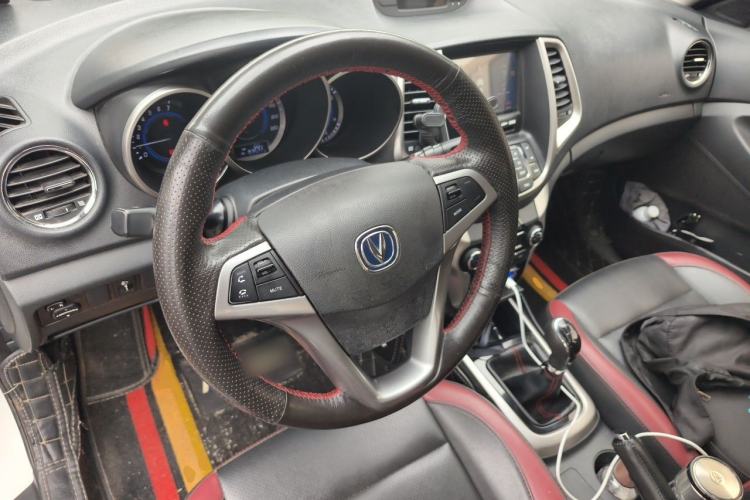 Used CHANGAN Eado 2015 1.6L Manual Junku Model China IV Standard Steering Wheel