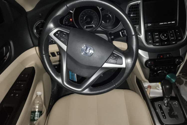 Used CHANGAN Eado 2015 1.6L Automatic Luxury Model Steering Wheel