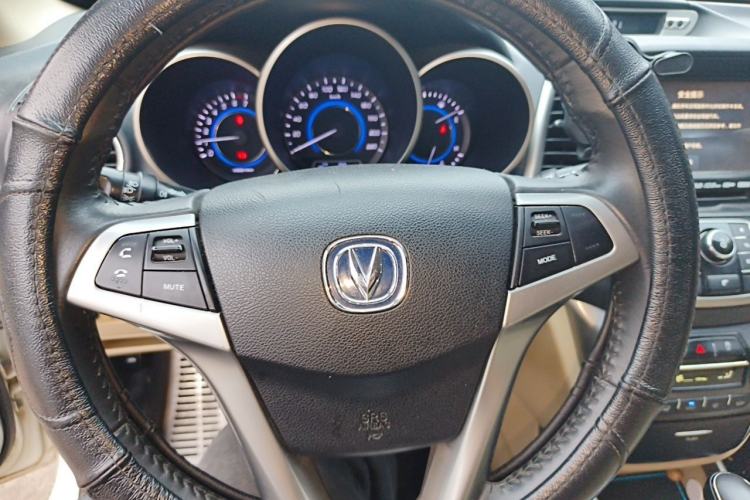 Used CHANGAN Eado 2015 1.6L Automatic Luxury Model Steering Wheel