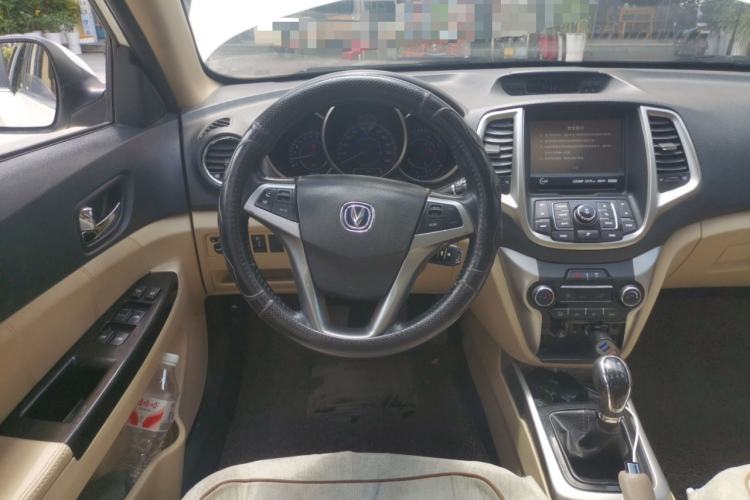 Used CHANGAN Eado 2015 1.6L Manual Luxury Model China IV Standard Steering Wheel