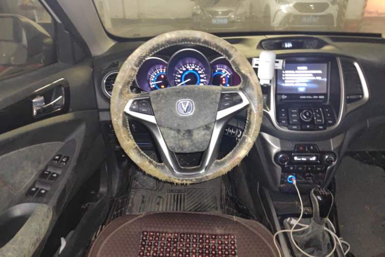 Used CHANGAN Eado 2015 1.6L Manual Junku Model China IV Standard Steering Wheel