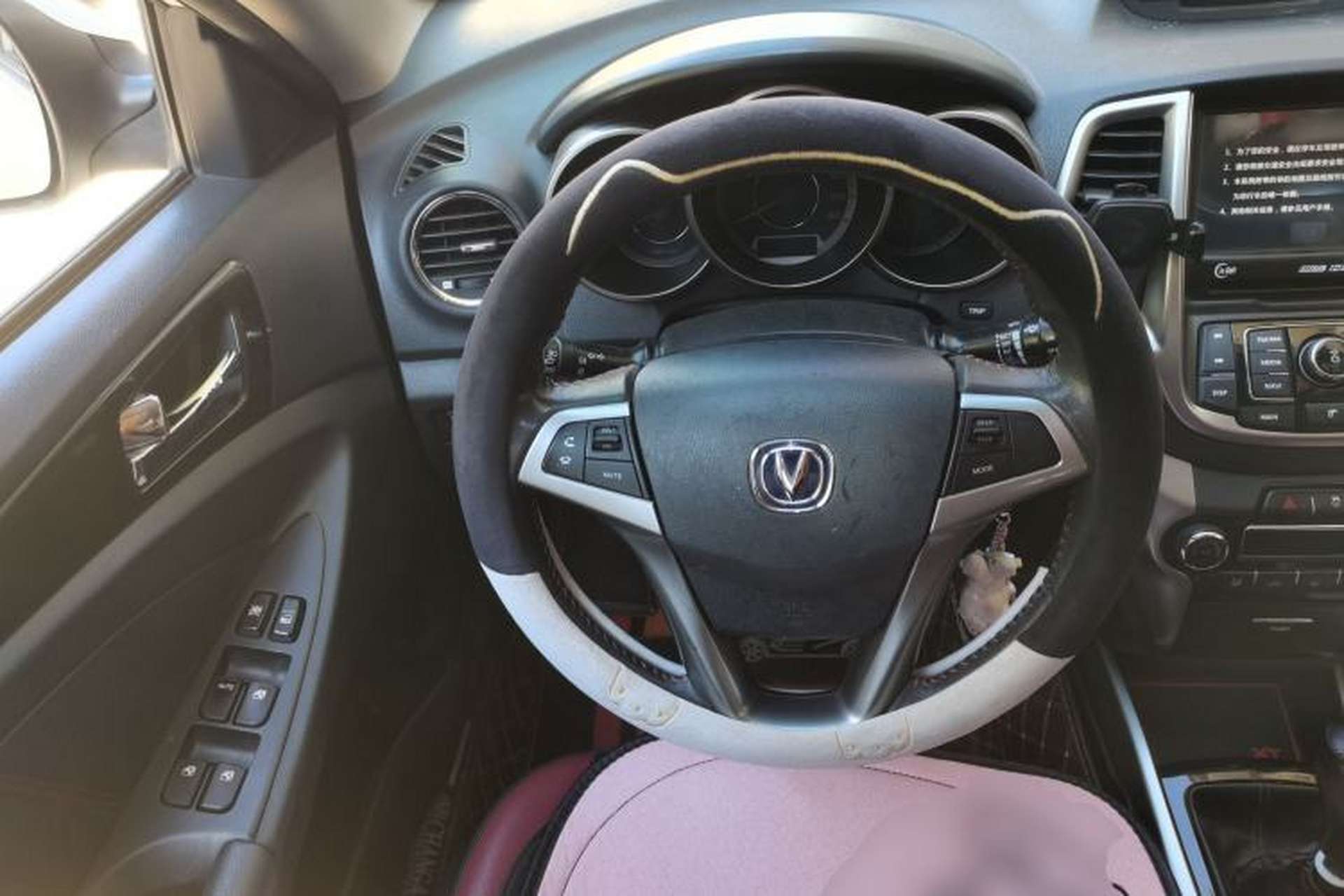 Used CHANGAN Eado 2015 1.6L Manual Junku Model China IV Standard Steering Wheel