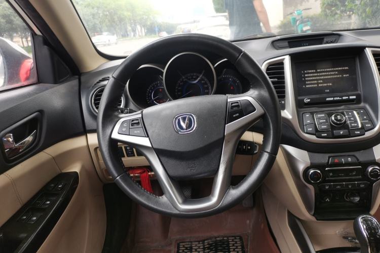 Used CHANGAN Eado 2015 1.6L Manual Luxury Model China IV Standard Steering Wheel