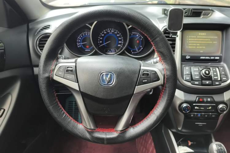 Used CHANGAN Eado 2015 1.6L Manual Junku Model China V Standard Steering Wheel