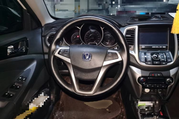Used CHANGAN Eado 2015 1.6L Automatic Junku Model China V Standard Steering Wheel