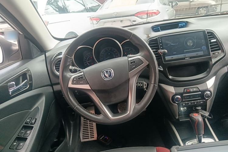 Used CHANGAN Eado 2015 1.6L Automatic Junku Model China V Standard Steering Wheel