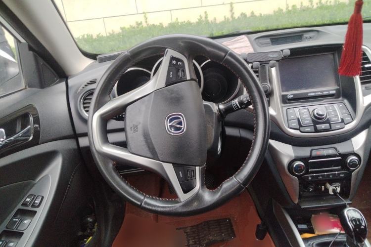 Used CHANGAN Eado 2015 1.6L Manual Junku Model China IV Standard Steering Wheel