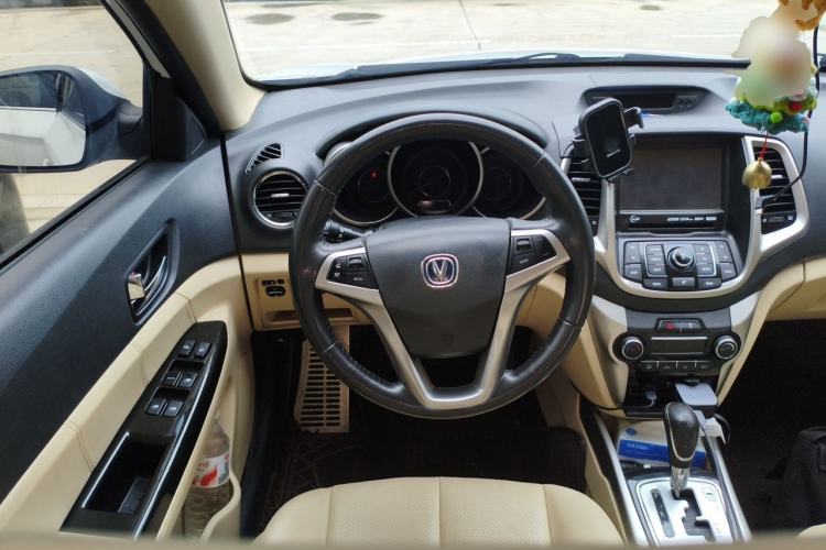 Used CHANGAN Eado 2015 1.6L Automatic Luxury Model Steering Wheel