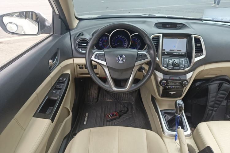 Used CHANGAN Eado 2015 1.6L Manual Luxury Model China V Standard Steering Wheel