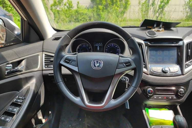 Used CHANGAN Eado 2015 1.6L Manual Junku Model China IV Standard Steering Wheel