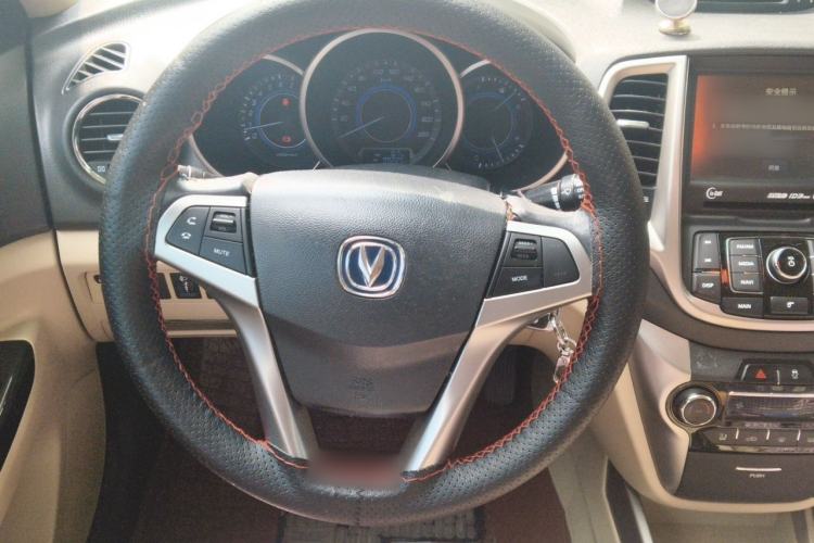 Used CHANGAN Eado 2015 1.6L Manual Luxury Model China V Standard Steering Wheel