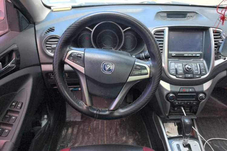 Used CHANGAN Eado 2015 1.6L Automatic Junku Model China IV Standard Steering Wheel