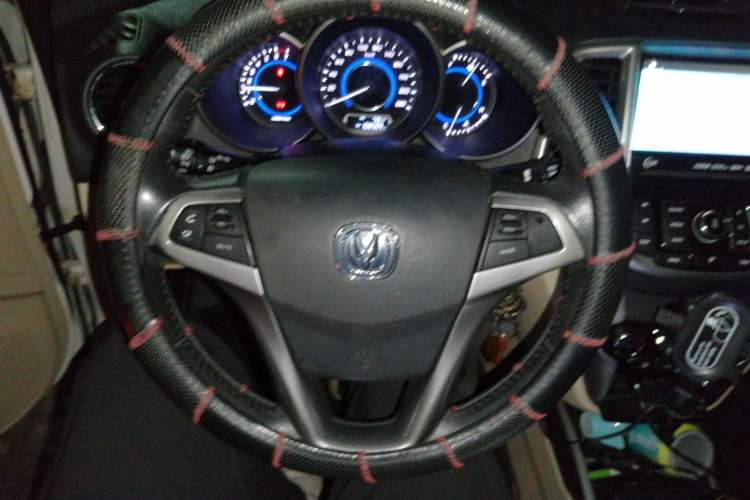 Used CHANGAN Eado 2015 1.6L Manual Flagship Model Steering Wheel
