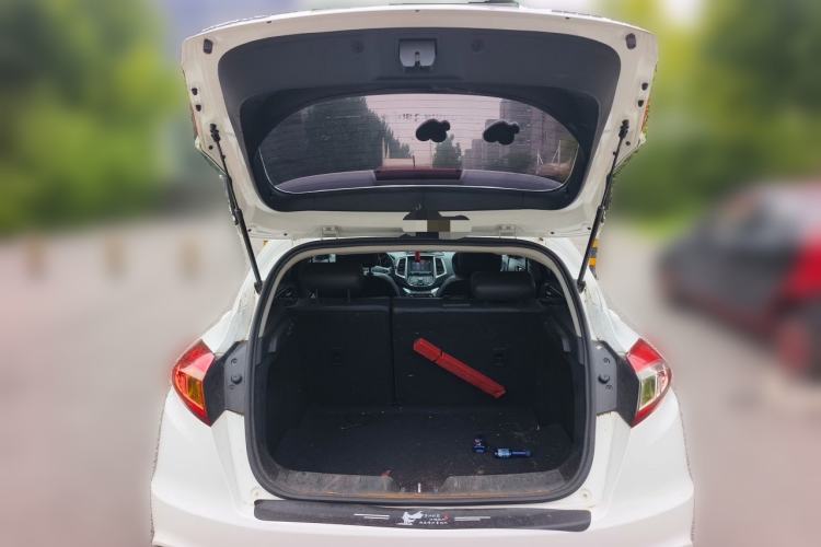 Used CHANGAN Eado 2015 1.6L Manual Junku Model China IV Standard Trunk