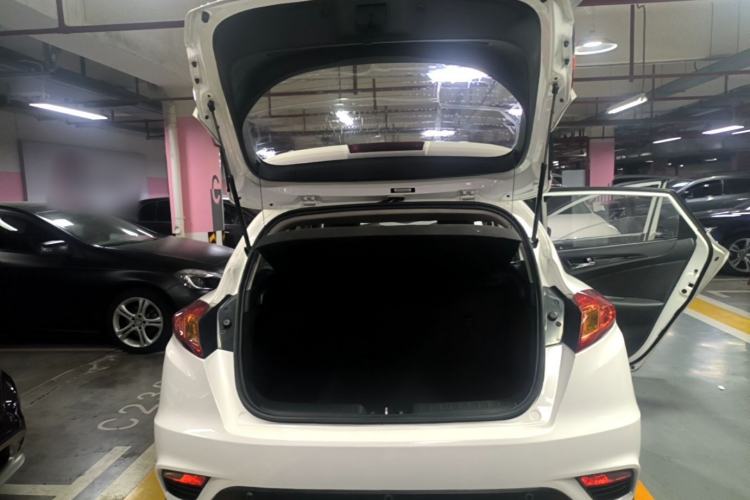 Used CHANGAN Eado 2015 1.6L Manual Junku Model China V Standard Trunk
